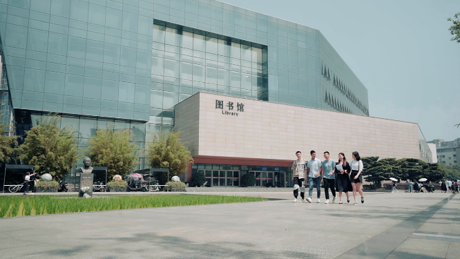 图书馆系列：多人看书学习