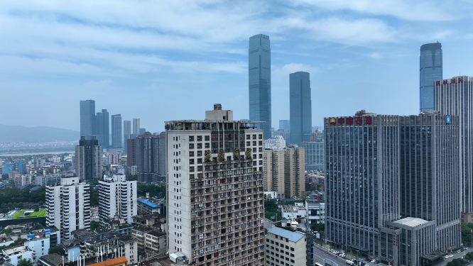 4K航拍长沙全景国金大厦