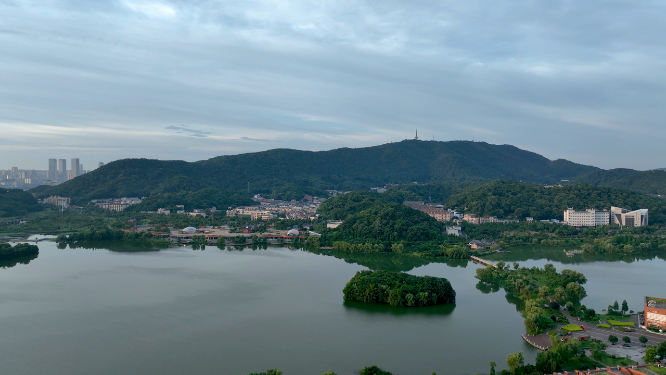 4K长沙城市岳麓山航拍