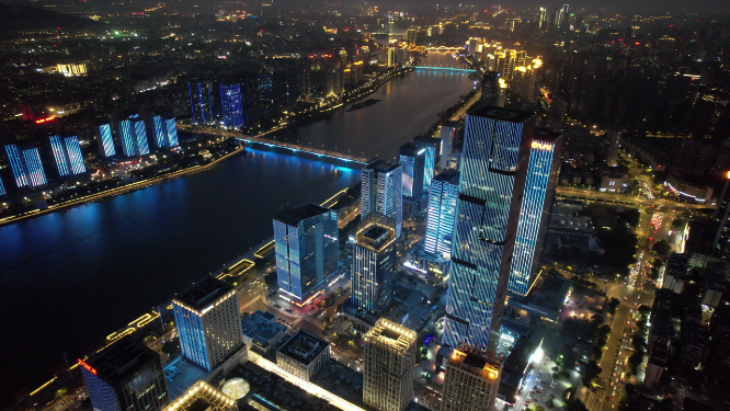 航拍繁华都市夜景