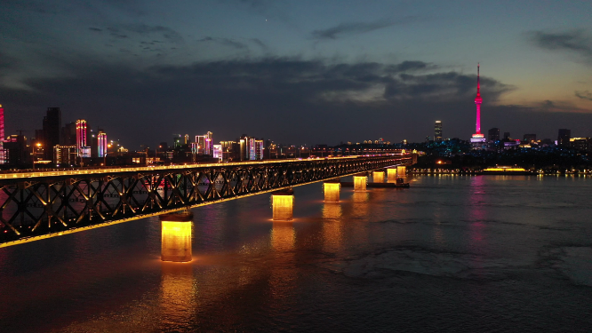 武汉长江大桥城市江景交通夜景航拍风光