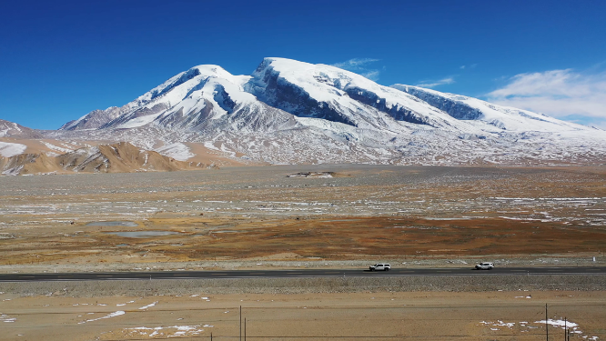 原创 新疆青海甘肃自驾旅游旅行航拍延时自然风光
