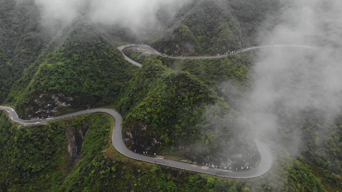 贵州黔东南盘山公路航拍风光
