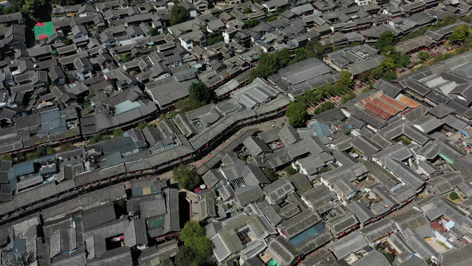 云南丽江古城大研古镇鸟瞰古建筑