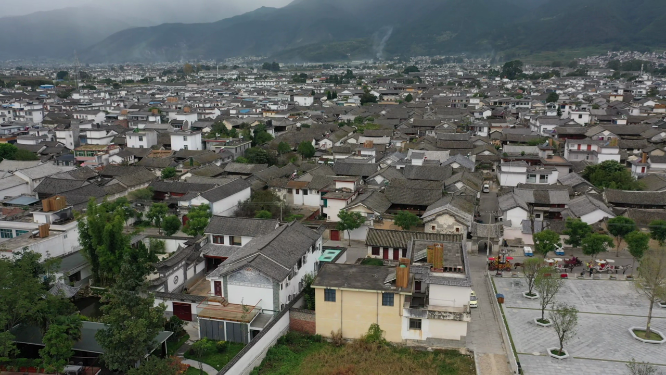 云南大理喜洲古镇建筑航拍视角