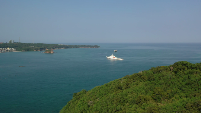 广西北海涠洲岛海滨鳄鱼山自然风光航拍