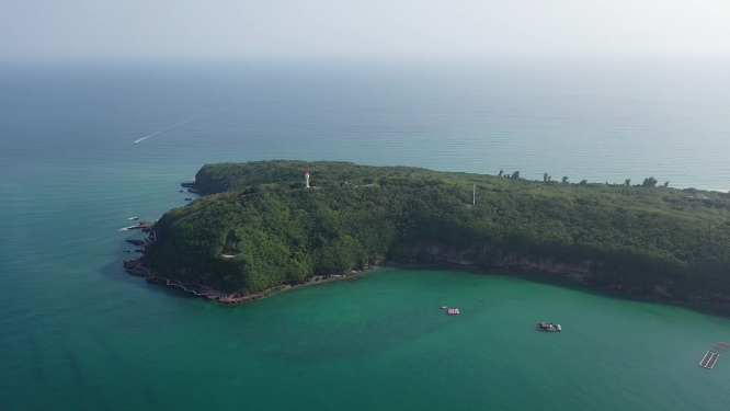 广西北海涠洲岛海滨鳄鱼山自然风光航拍