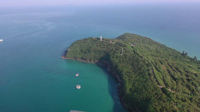 广西北海涠洲岛海滨鳄鱼山自然风光航拍