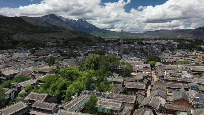 云南丽江古城束河古镇航拍风光