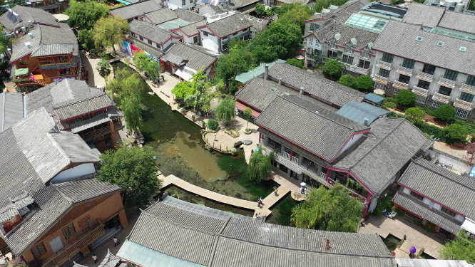 云南丽江古城束河古镇航拍风光
