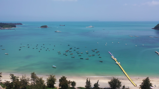广西北海涠洲岛海滨海景自然风光航拍