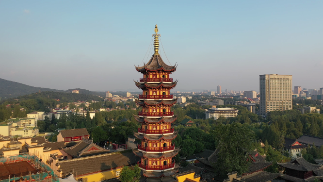 江苏南京古鸡鸣寺古建筑航拍风光