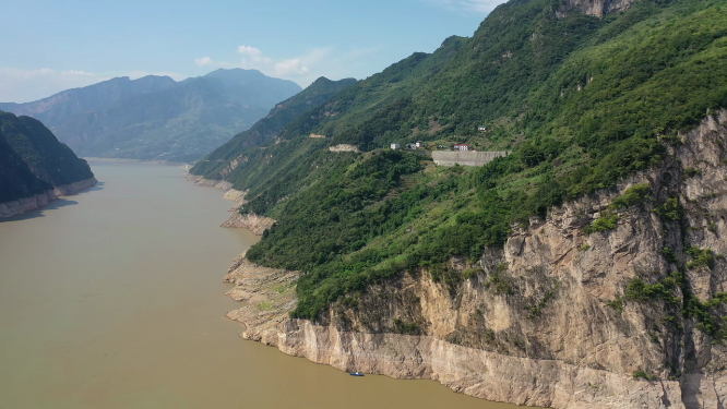 湖北秭归县屈原镇长江三峡自然风光航拍