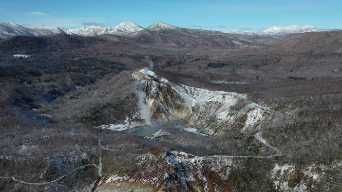 日本北海道登别温泉地狱谷自然风光