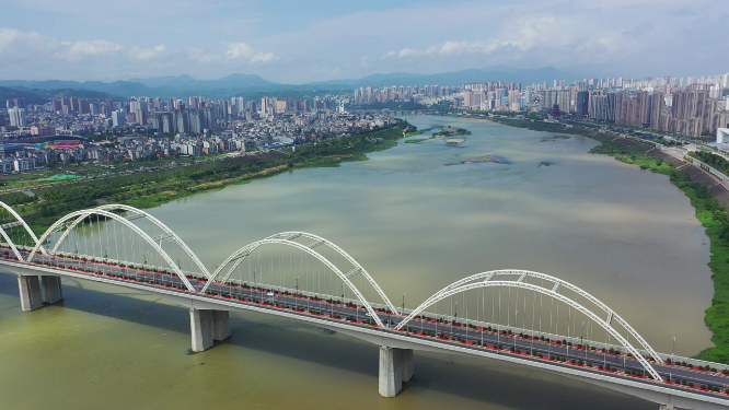 陕西安康市汉江城市江滨天际线风光