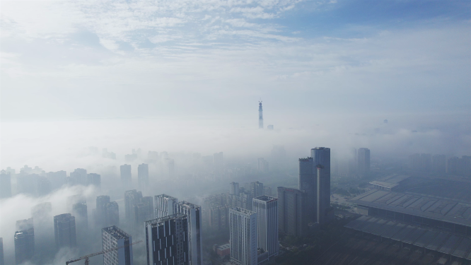 云间的高层建筑