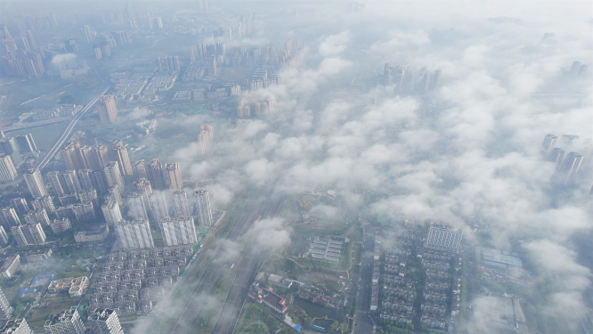云间的高层建筑