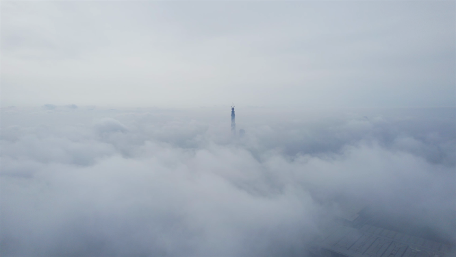 云间的高层建筑