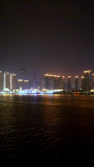 城市江景-江边地产楼盘夜景-竖版