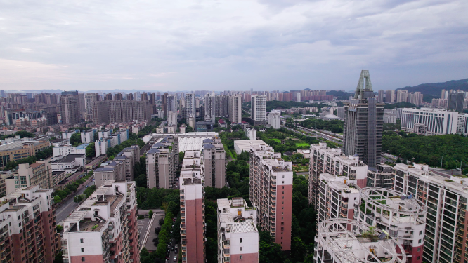 航拍城市建筑小区绿化社区 