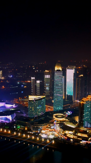 长沙洲际酒店-中信银行大楼夜景-竖版