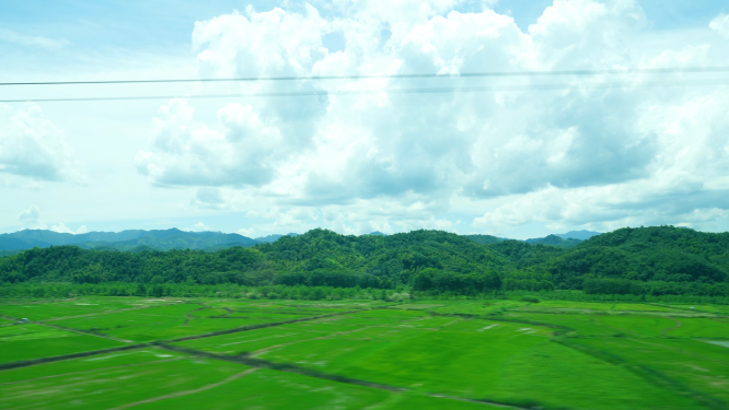 高铁动车火车窗外田野风景4k视频素材