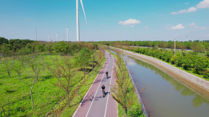 乡间公路骑行航拍