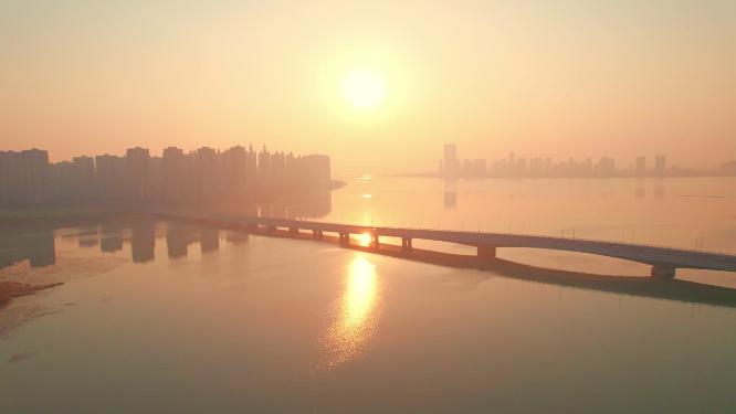 苏州吴江太湖日出日落航拍城市天际线