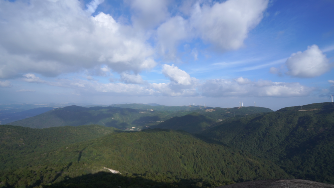 航拍风车发电能源地区