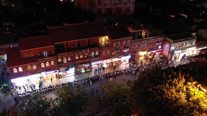 航拍商业街夜景