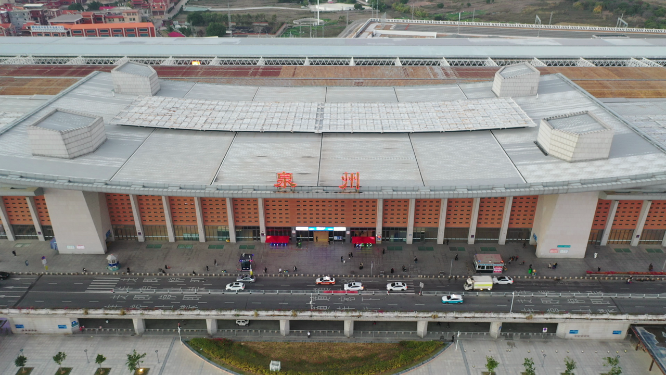 航拍福建泉州火车站进站口