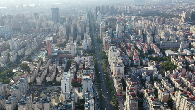 航拍福建泉州城市上空