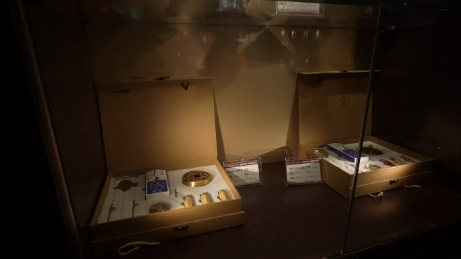 河南洛阳应天门天堂明堂内展品近景