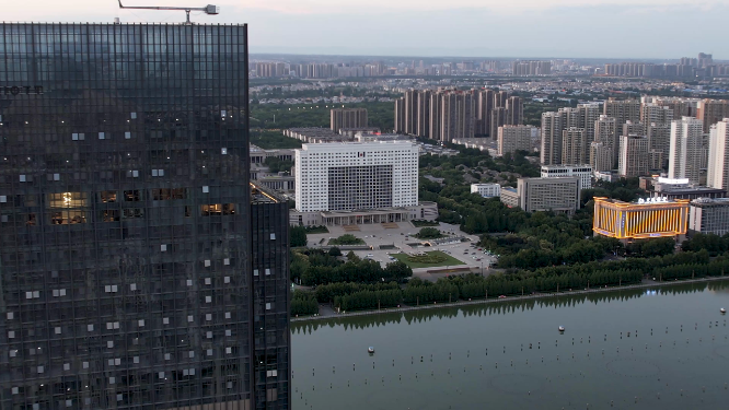 航拍河南洛阳城市上空建筑