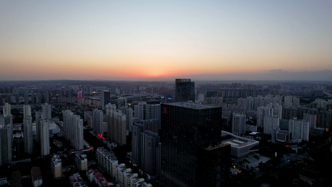 航拍河南洛阳城市上空建筑