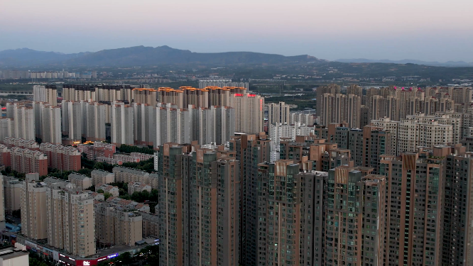 航拍河南洛阳城市上空建筑