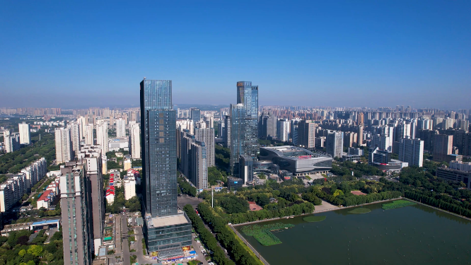 航拍河南洛阳城市上空建筑