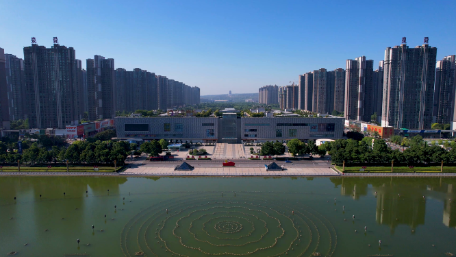 航拍河南洛阳城市上空建筑