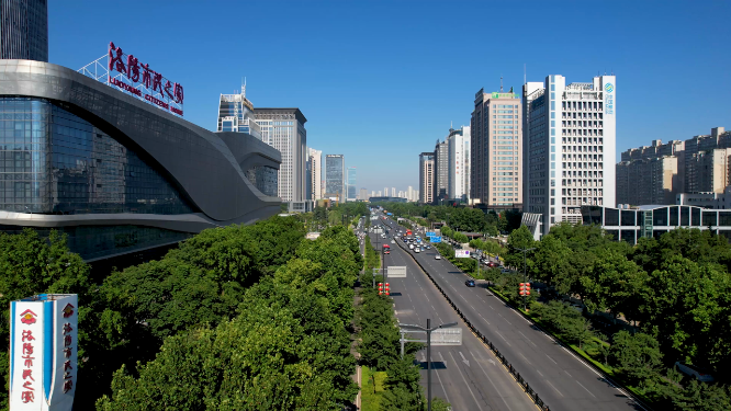 航拍河南洛阳城市上空建筑