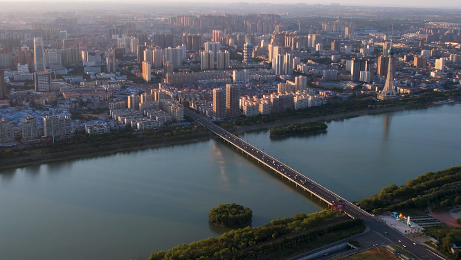 航拍河南洛阳城市建筑风景
