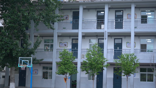 河南三门峡市实验小学场景空镜拍摄