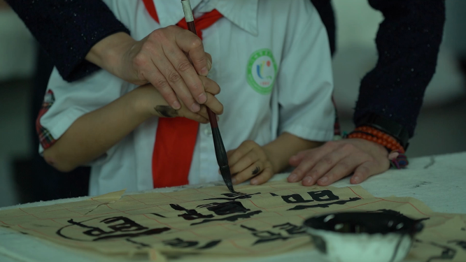 河南三门峡市实验小学文娱活动与展示