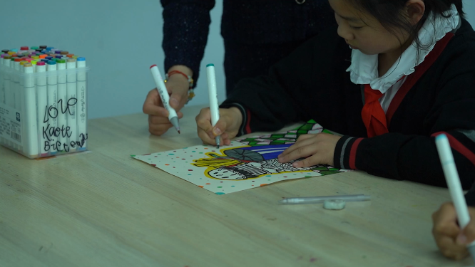 河南三门峡市实验小学文娱活动与展示