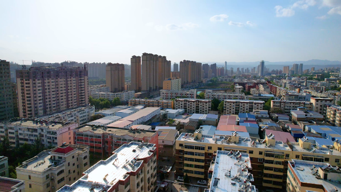 航拍河南三门峡市实验小学场景 