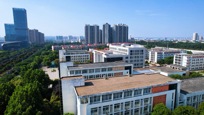 河南洛阳河南推拿职业学院全景航拍