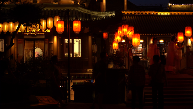 河南洛阳洛邑古城夜晚景色拍摄