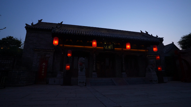 河南洛阳洛邑古城夜晚景色拍摄