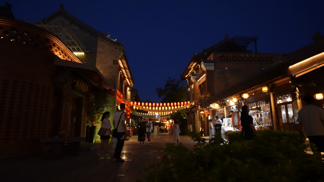 河南洛阳洛邑古城夜晚景色拍摄