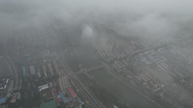 三门峡起雾
