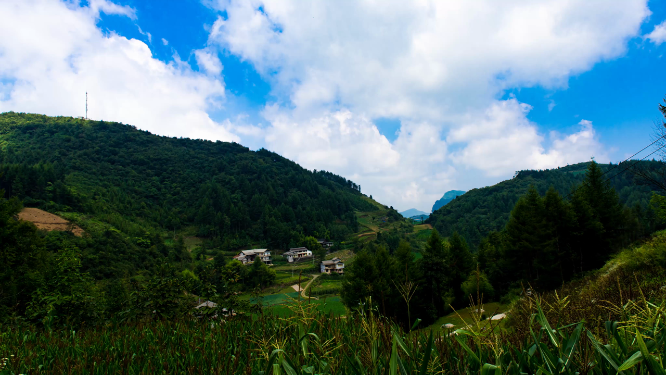 4k高山蓝天白云延时